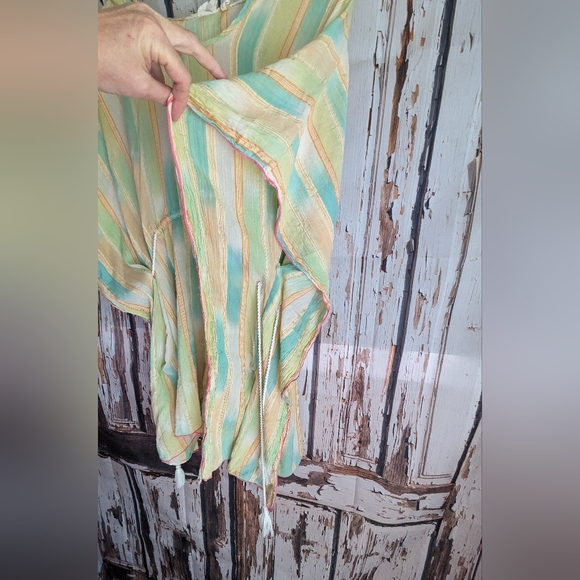 Anthropologie Lilka hooded top - Picture 5 of 16